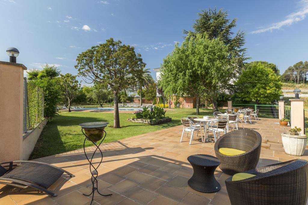 Hotel Sausa Vilafreser ภายนอก รูปภาพ