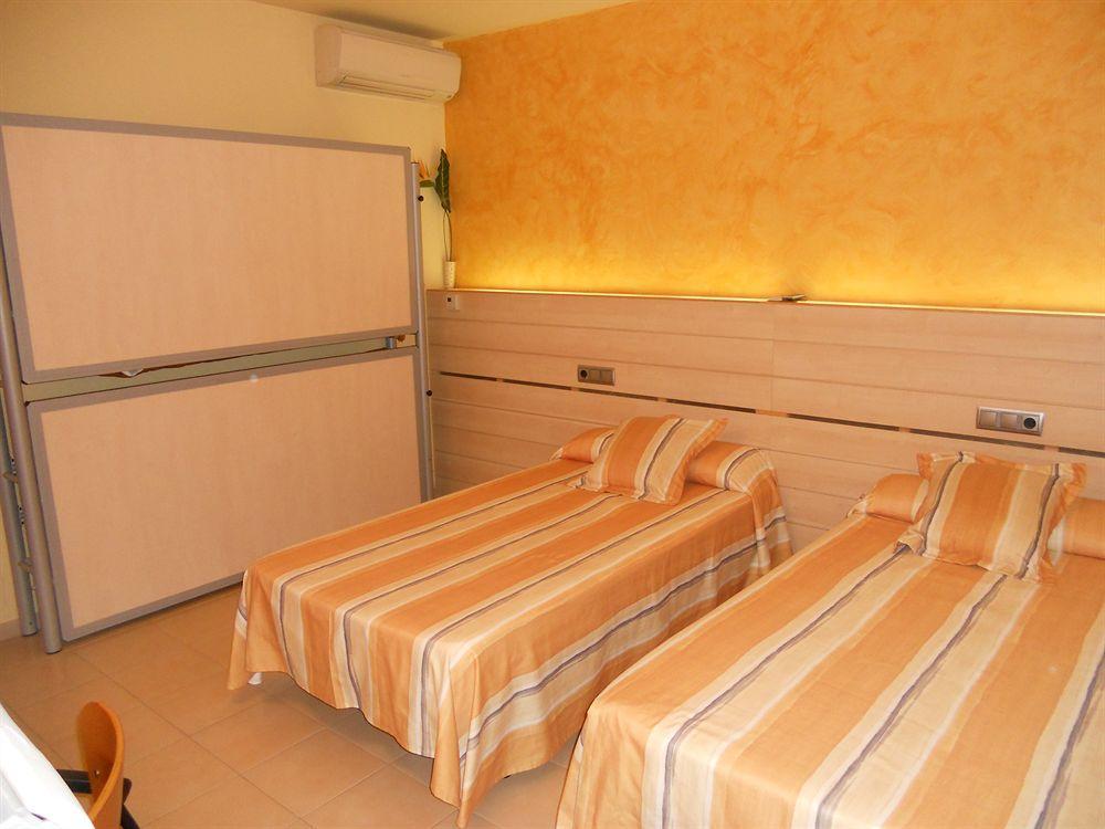 Hotel Sausa Vilafreser ภายนอก รูปภาพ