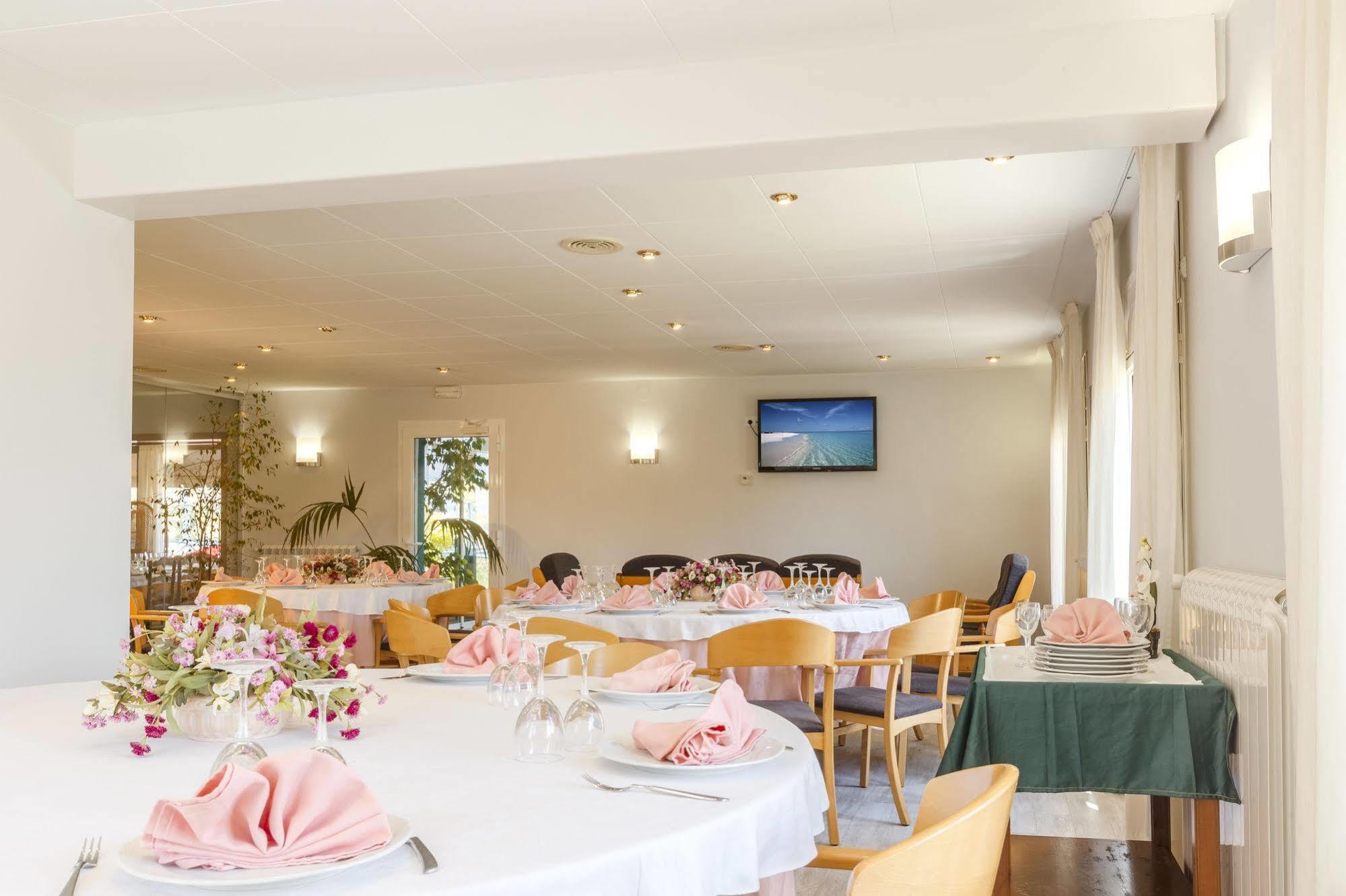 Hotel Sausa Vilafreser ภายนอก รูปภาพ