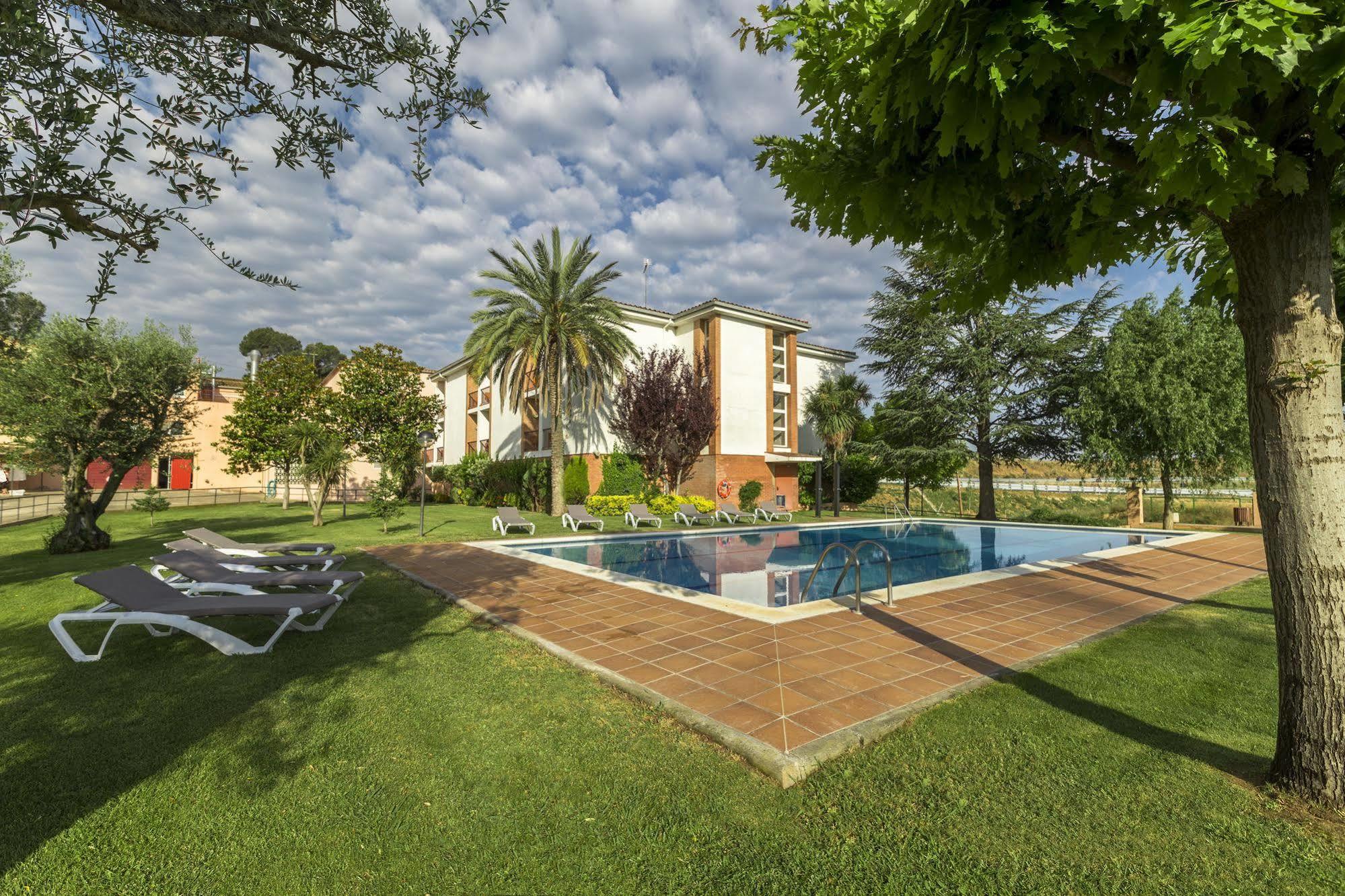 Hotel Sausa Vilafreser ภายนอก รูปภาพ