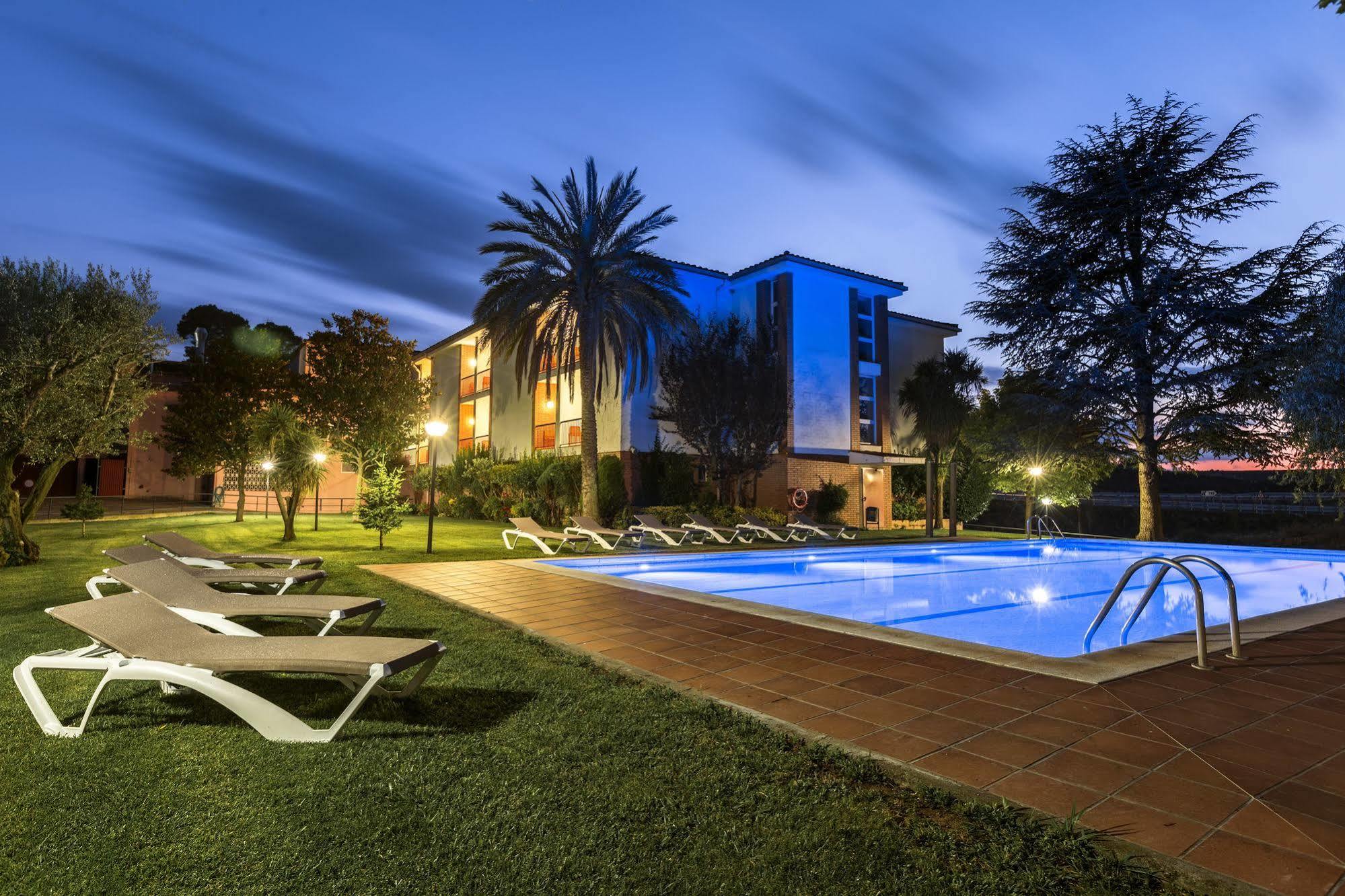 Hotel Sausa Vilafreser ภายนอก รูปภาพ